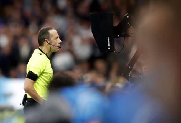 Cüneyt Çakır'a büyük tepki! "Hayallerimizi yıktı" 1