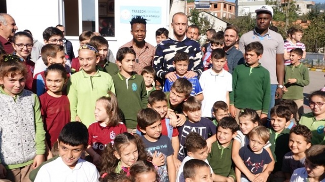 Onazi ve Doğan Erdoğan kütüphane açılışına katıldı 5