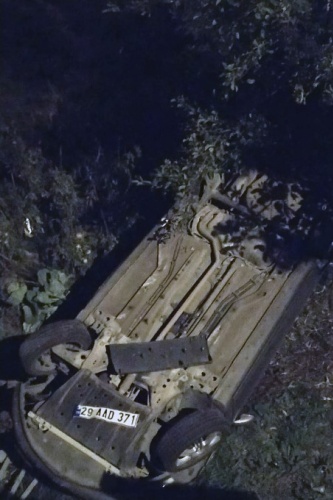 Köpeğe çarpmayayım derken duvardan uçtu 3