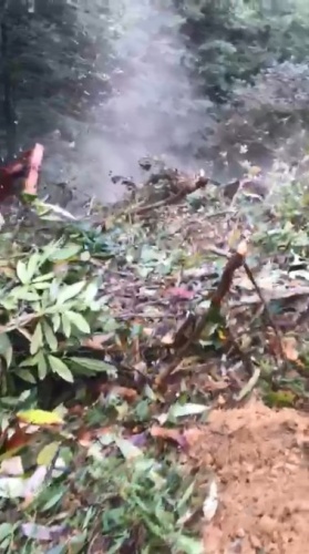 Rize'de çabaları yeterli olmadı uçuruma yuvarlandı 2