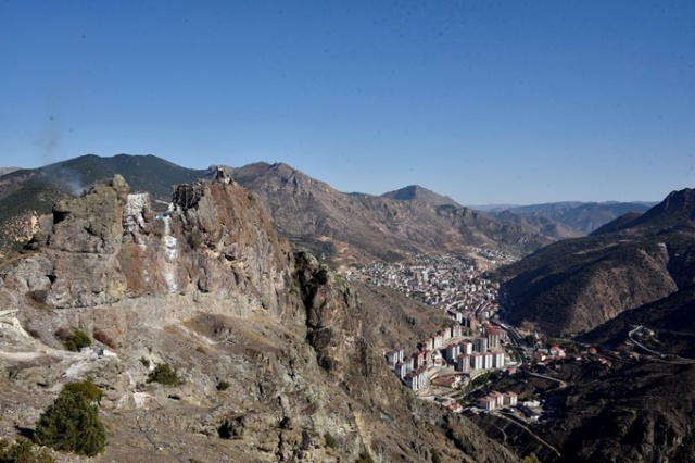 Canca Kalesi’nin surları ortaya çıkarılıyor 15