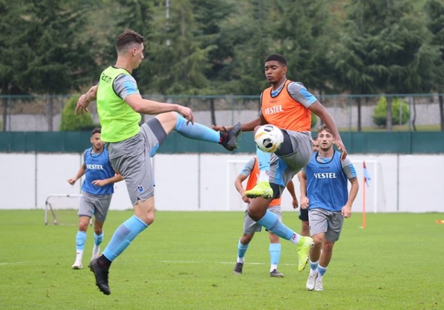 Trabzonspor Krasnodar hazırlıklarına başladı 17