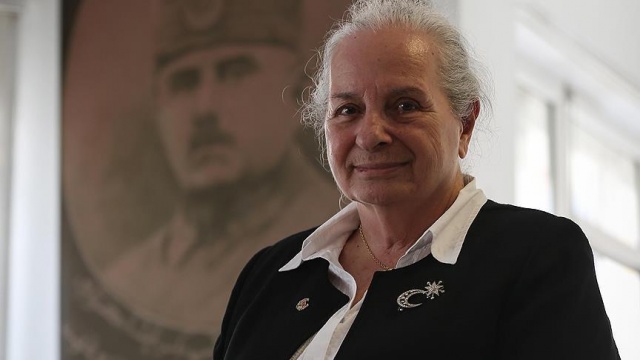 Anahtar Deliği . Derin bir siyasetçi aradı yine.. 21.10.2019 4