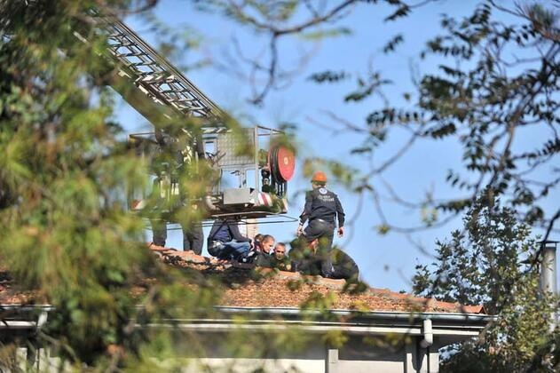 5 saatlik ikna çabaları sonuçsuz kaldı! 52 metreden aşağıya atladı 5