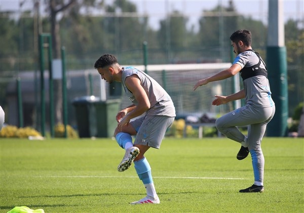 Trabzonspor Başakşehir maçı hazırlıklarına başladı 6