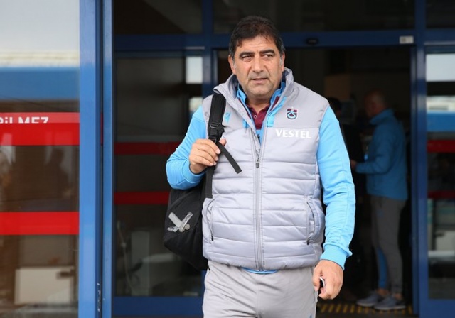 Trabzonspor'a İstanbul'da coşkulu karşılama 11