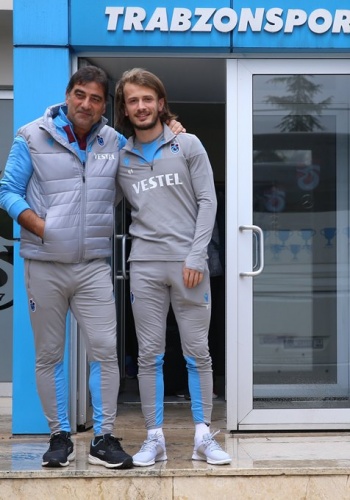 Trabzonspor'a İstanbul'da coşkulu karşılama 9