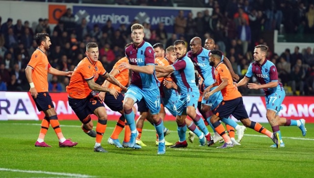 Başakşehir Trabzonspor maçında neler oldu? 12