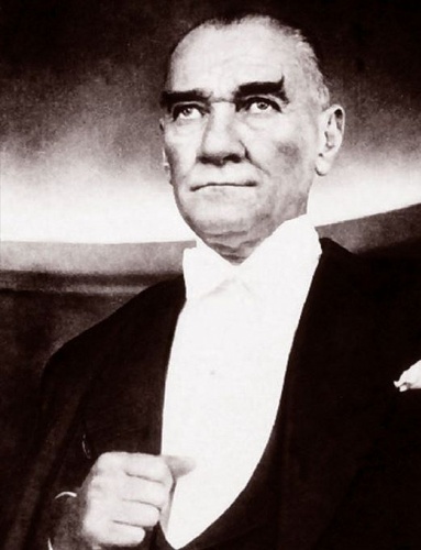 Türkiye Cumhuriyeti 96 yaşında 4