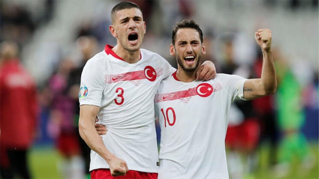 İtalya'da Merih Demiral isyanı 4