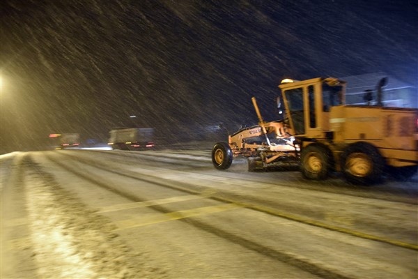 Zigana'da yağan kar sonrası kartopu savaşı! 13
