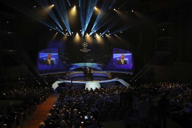 Futbolda devrim! UEFA resmen açıkladı... 2