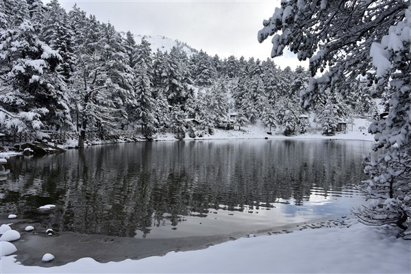 Beyazın en yakıştığı göl limni! 11