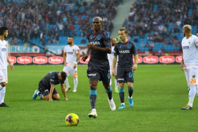 Trabzonspor Alanyaspor maçında nele oldu? 15