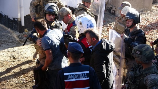 Trabzon'da yaylada yıkım gerginliği! Biber gazlı müdahale 25