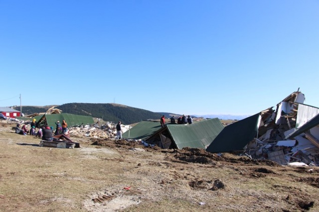 Trabzon'da yaylada yıkım gerginliği! Biber gazlı müdahale 44