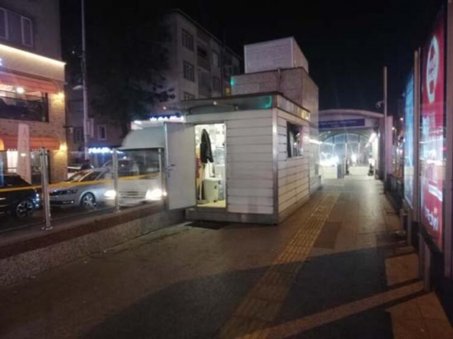 Genç kız 'imdat' çığlığı attı! Metro istasyonu karıştı 7