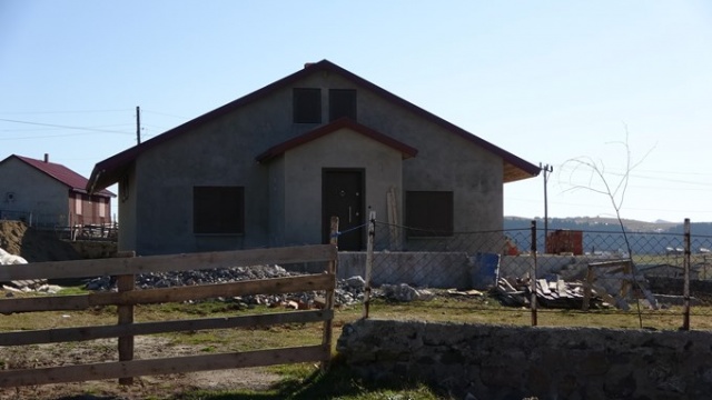 Devlet yıktı, o evini yeniden yaptı 4