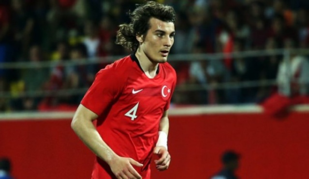 Dev hamle! Milli yıldızı istiyorlar 3