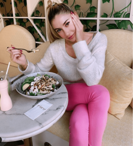 Şeyma Subaşı direk dansı yaptı... 18