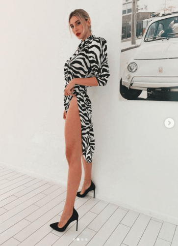 Şeyma Subaşı direk dansı yaptı... 3