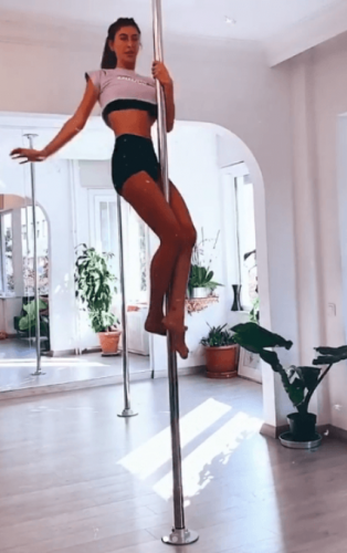 Şeyma Subaşı direk dansı yaptı... 7