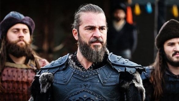 Kuruluş Osman 1. bölüm yayınlandı: Burak Özçivit ve Engin Altan Düzyatan karşılaştırıldı 3