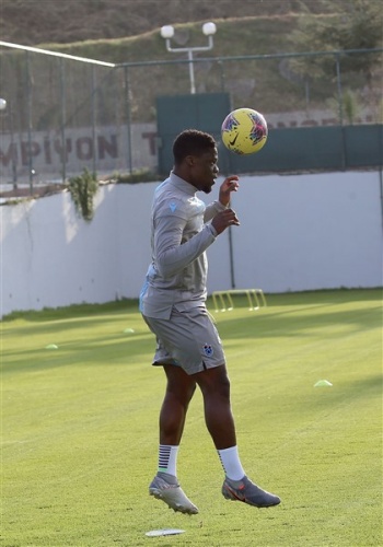 Trabzonspor'da Ankaragücü maçı hazırlıkları tamamlandı 12