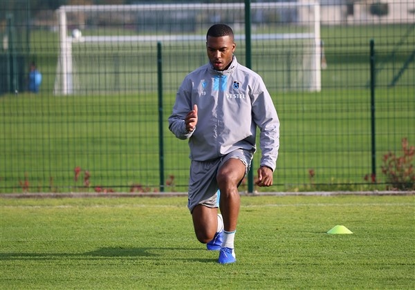 Trabzonspor'da Ankaragücü maçı hazırlıkları tamamlandı 18