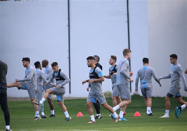 Trabzonspor'da Ankaragücü maçı hazırlıkları tamamlandı 15