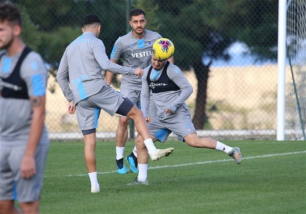 Trabzonspor'da Ankaragücü maçı hazırlıkları tamamlandı 5