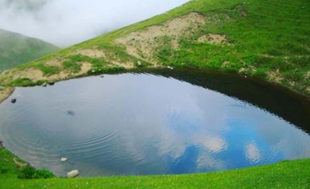 Yok olan 'Dipsiz Göl'e su verilmeye başlandı 11