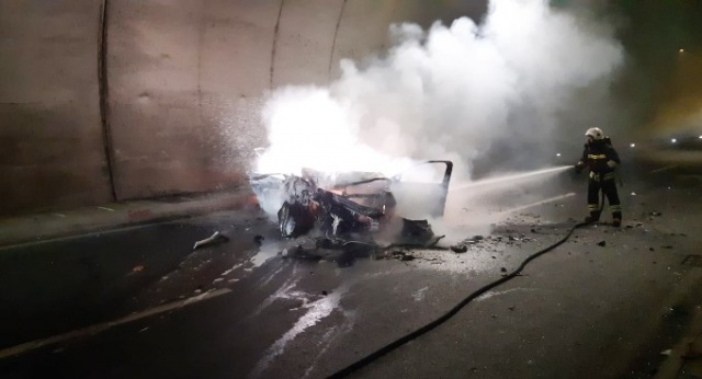 Tünelde kaza, ölü ve yaralılar var 6