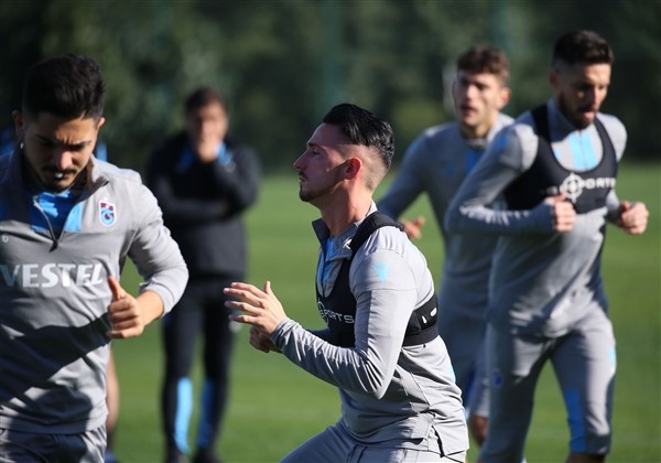 Trabzonspor Altay maçı hazırlıklarını tamamladı 14