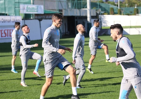 Trabzonspor Altay maçı hazırlıklarını tamamladı 16