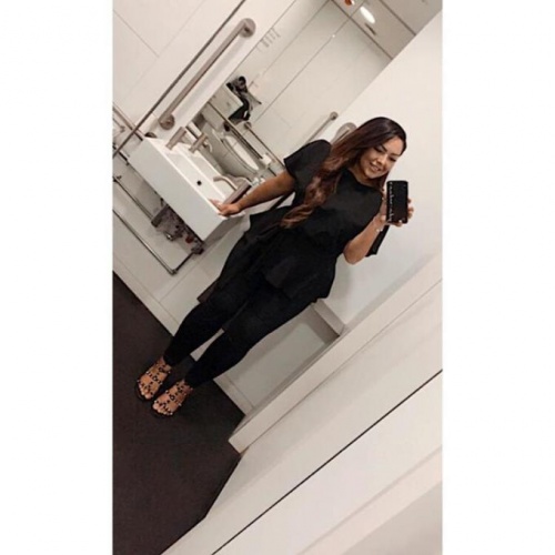 Trende rezalet! Sarhoş kadın, erkek yolcuların yanına gidip... 17