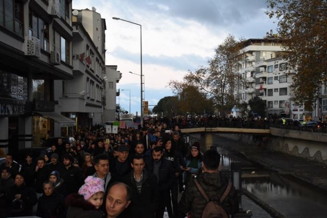 Ceren için hüzünlü yürüyüş 15