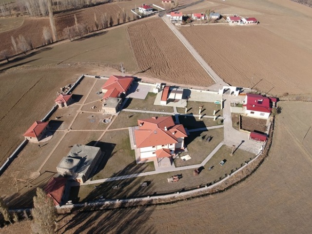 Doğduğu evi müzeye dönüştürdü 5