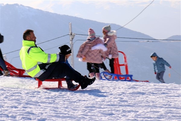 Zigana'da kızak keyfi 6