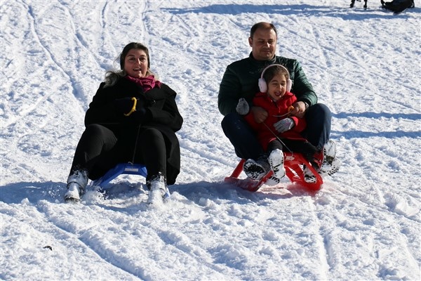 Zigana'da kızak keyfi 23