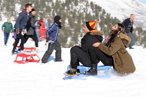 Zigana'da kızak keyfi 9