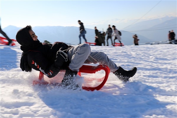 Zigana'da kızak keyfi 16