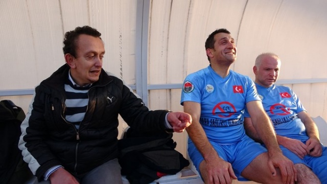 Trabzon'daki bu teknik direktör diğerlerinden çok farklı 8