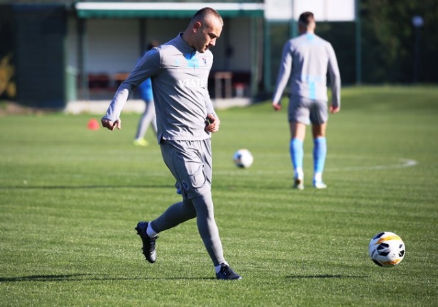 Trabzonspor Basel hazırlıklarına başladı 17