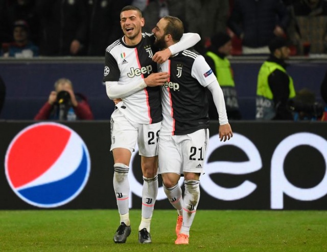 Merih Demiral formanın hakkını verdi 8