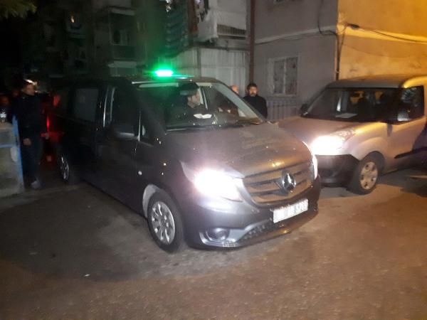 Haber alınamayan hamile anne ile kızı banyoda ölü bulundu 2