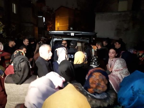 Haber alınamayan hamile anne ile kızı banyoda ölü bulundu 3