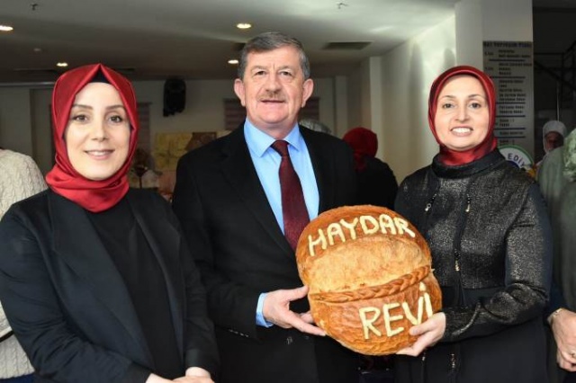 AK Kadınlardan Yerli Üretime Destek  12