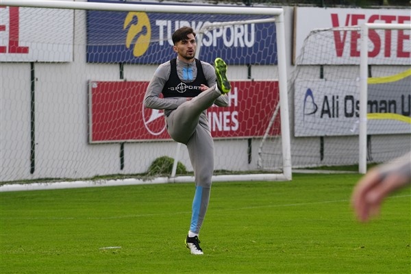 Trabzonspor'da Denizlispor maçı hazırlıkları başladı 16