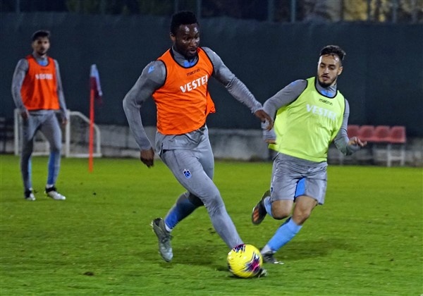 Trabzonspor'da Denizlispor maçı hazırlıkları başladı 5